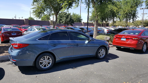 Hyundai Dealer «San Tan Hyundai», reviews and photos, 3252 S Auto Way, Gilbert, AZ 85297, USA
