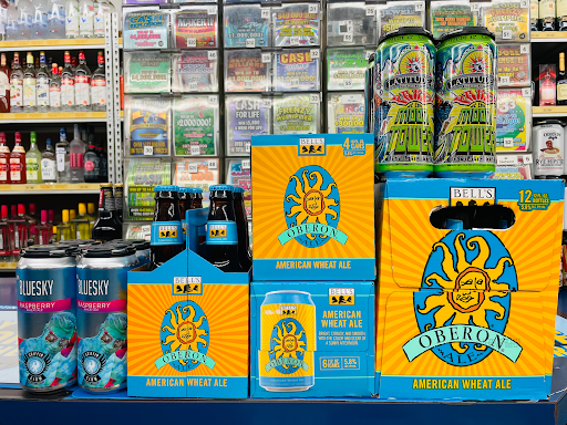 Liquor Store «Main Street Liquor», reviews and photos, 243 E 14 Mile Rd, Clawson, MI 48017, USA