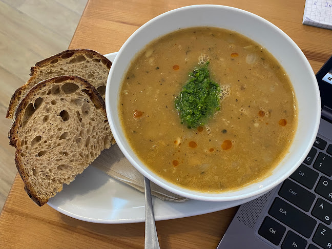 Kelet Kávézó és Galéria