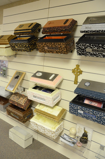 Funeral Home «Sullivan Funeral Home & Cremation Services», reviews and photos, 60 S Grant St, Hinsdale, IL 60521, USA