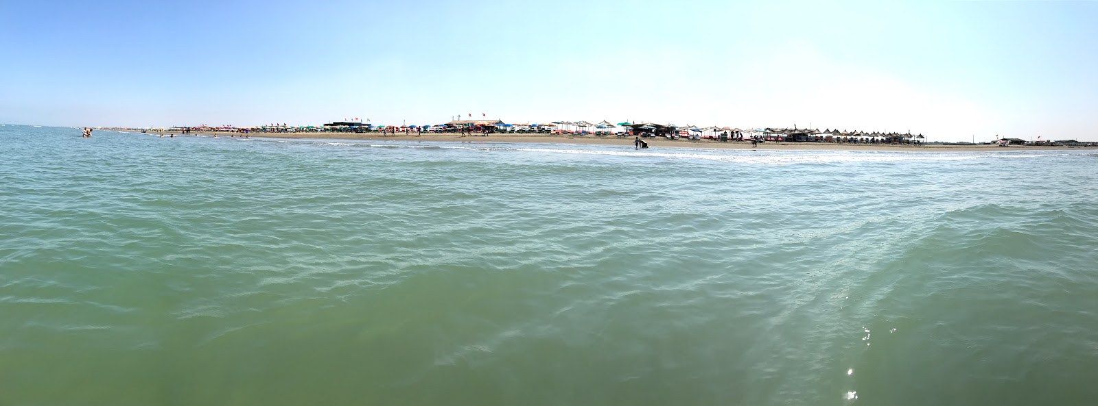 Foto de Semanit II beach com alto nível de limpeza