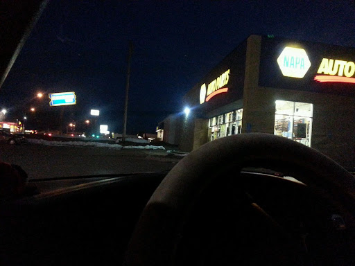 Auto Parts Store «NAPA Auto Parts - Genuine Parts Company», reviews and photos, 1531 S Robert St, West St Paul, MN 55118, USA