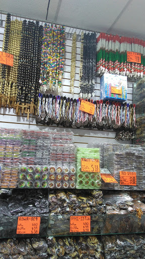 Earring shops in Mexico City