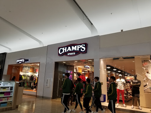 Shoe Store «Champs Sports», reviews and photos, 1030 Southcenter Mall, Tukwila, WA 98188, USA