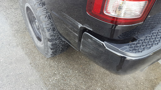 Hi-Quality Auto Body Inc image