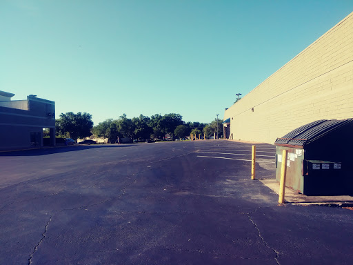 Home Improvement Store «Surplus Warehouse», reviews and photos, 727 S Orange Blossom Trail, Apopka, FL 32703, USA