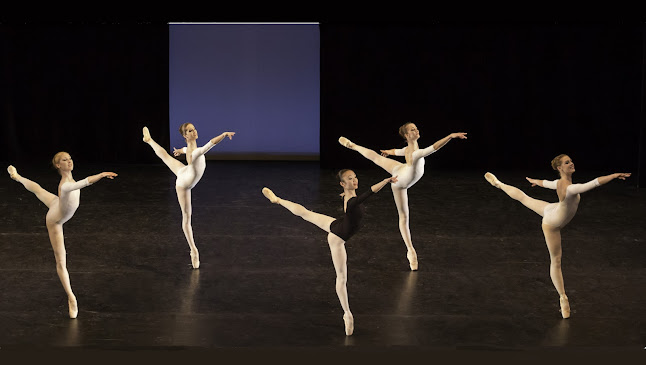 Comments and reviews of Royal Ballet School