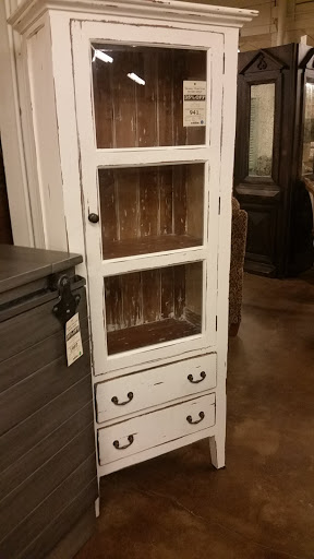 Furniture Store «Bramble Home Store», reviews and photos, 3210 Hewitt Ave, Everett, WA 98201, USA