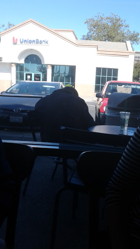 Starbucks image