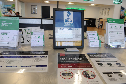 Used Car Dealer «DriveTime Used Cars», reviews and photos, 2300 N State Rd 7, Lauderdale Lakes, FL 33313, USA