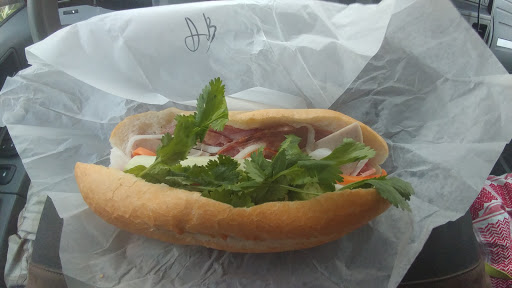 Asian Grocery Store «Oriental Food Store», reviews and photos, 808 W River Dr, Davenport, IA 52802, USA