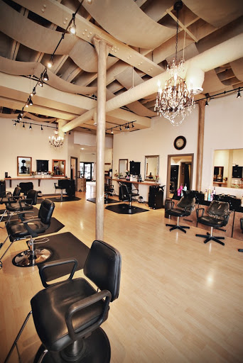 Day Spa «Avalon Salon», reviews and photos, 706 Main St NW, Elk River, MN 55330, USA