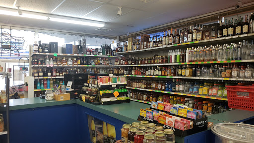 Liquor Store «Gate Six Liquor Store», reviews and photos, 15158 Fort Campbell Blvd, Oak Grove, KY 42262, USA