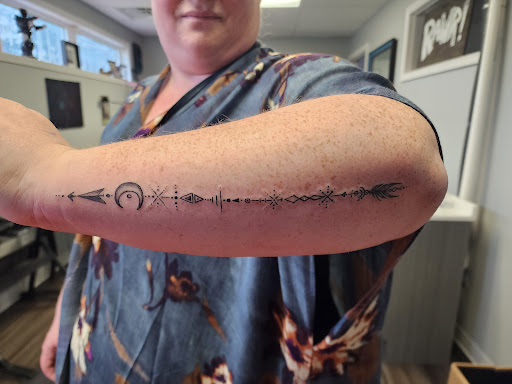 Explore gap filler tattoo filler ideas for a woman, creative tattoo ideas in Williamsburg, available at 315 underground INK LLC