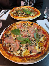Pizza du Restaurant italien Delice d'Italie - Pizzeria à Paris - n°1