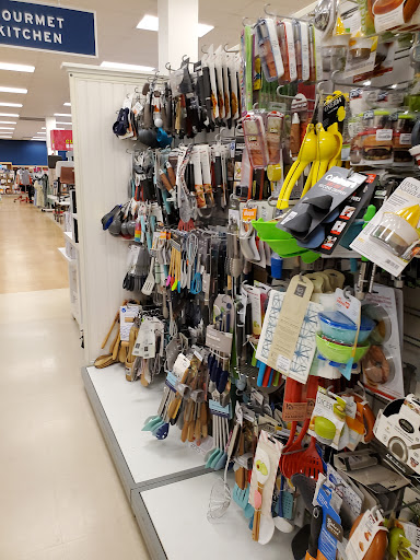 Department Store «Marshalls», reviews and photos, 550 Kinderkamack Rd, Emerson, NJ 07630, USA