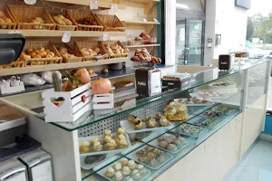 Silver Moon Bakery image