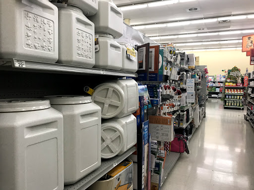 Pet Supply Store «Petco Animal Supplies», reviews and photos, 1820a W Uintah St, Colorado Springs, CO 80904, USA