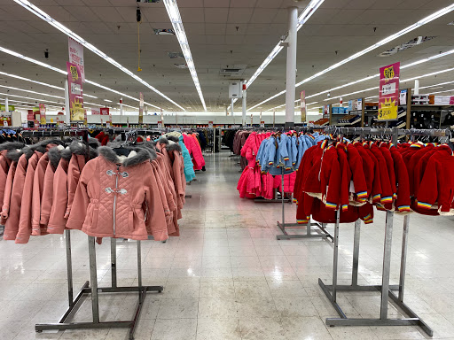 Discount Store «Kmart», reviews and photos, 2600 Willow Street Pike, Willow Street, PA 17584, USA