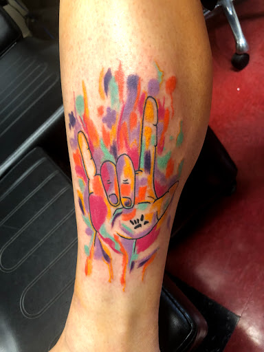 Tattoo Shop «Mystic Tattoo and Body Piercing», reviews and photos, 1150 Richmond Rd, Charlottesville, VA 22911, USA