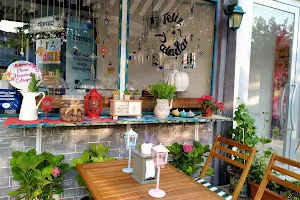 Feliz Paladar cafe & food image