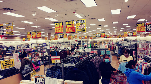 Shopping Mall «Watchung Square Mall», reviews and photos, 1515 US-22, Watchung, NJ 07069, USA