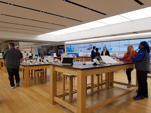 Computer Store «Microsoft Store», reviews and photos, 116 Bellevue Way NE, Bellevue, WA 98004, USA