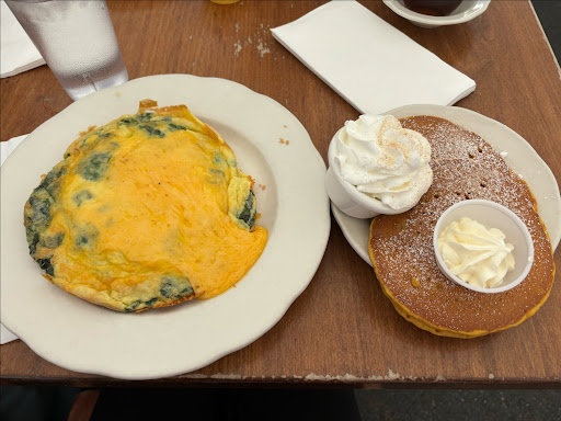 Spinach cheese omelet with pumpkin pancakes 
