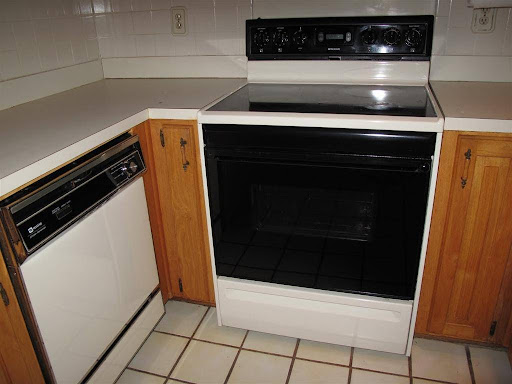 Appliance Repair Service «Valerios Appliance Repair», reviews and photos, 1300 Main St N, Jacksonville, FL 32206, USA