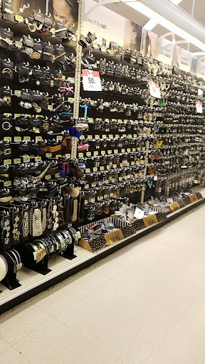 Fabric Store «Jo-Ann Fabrics and Crafts», reviews and photos, 5487 Dressler Rd NW, North Canton, OH 44720, USA