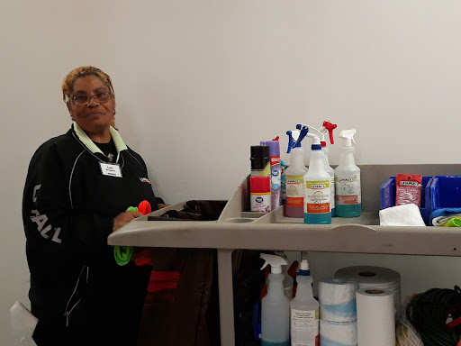 Truck Rental Agency «U-Haul Moving & Storage at Capitol Ave», reviews and photos, 755 Capitol Ave, Hartford, CT 06106, USA