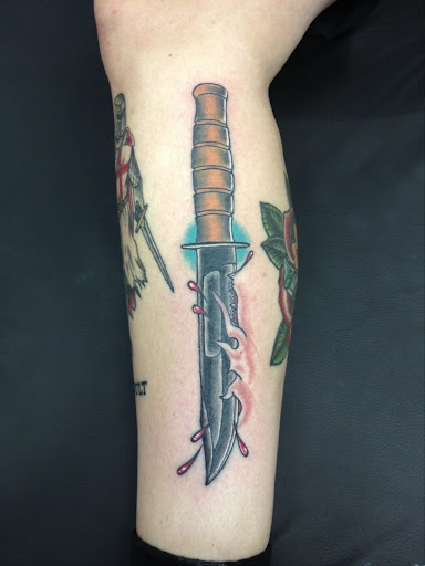 Body Piercing Shop «Bone Deep Tattoos», reviews and photos, 2545 Ventura Blvd, Camarillo, CA 93010, USA