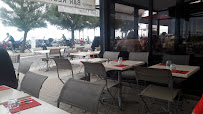 Atmosphère du Restaurant Le Grill Océan à Soulac-sur-Mer - n°5