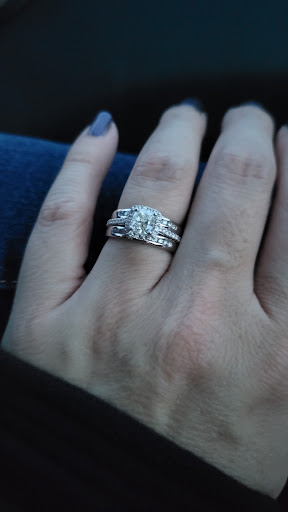 Jewelry Store «The Diamond Factory of Ann Arbor», reviews and photos, 668 Briarwood Cir, Ann Arbor, MI 48108, USA