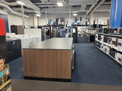 Electronics Store «Best Buy», reviews and photos, 13107 40 Rd c300, Flushing, NY 11354, USA