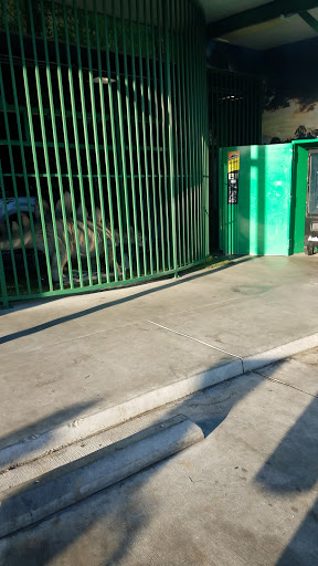 Self Service Car Wash «Green Forest Car Wash», reviews and photos, 951 W Florence Ave, Los Angeles, CA 90044, USA