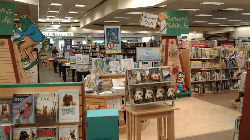 Book Store «Barnes & Noble», reviews and photos, 7119 South 1300 East St, Midvale, UT 84047, USA