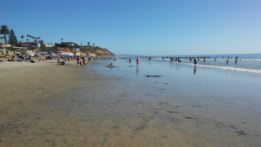 Shopping Mall «Moonlight Plaza Shopping Center», reviews and photos, 315 S Coast Hwy 101, Encinitas, CA 92024, USA