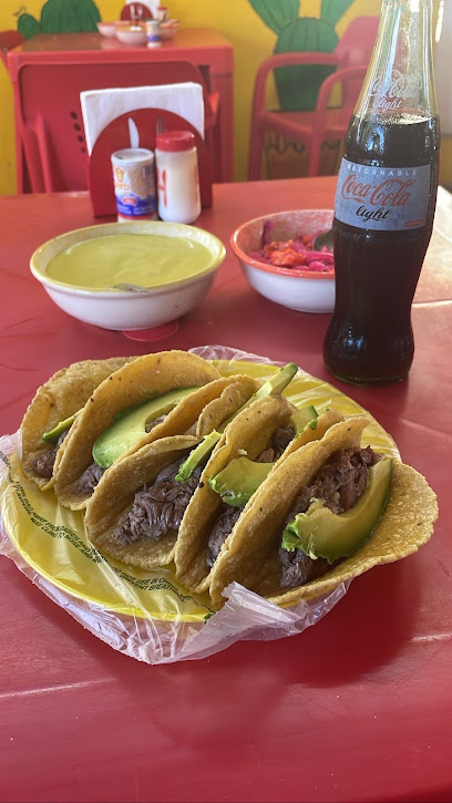Tacos De Barbacoa, Menudo y Birria “Richard” - Fraccionamiento Camino al Vapor 206, Zambrano, 67512 Montemorelos, N.L., Mexico