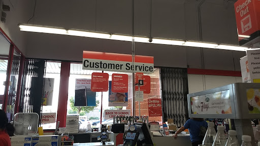 Office Supply Store «Staples», reviews and photos, 854 Sunrise Hwy, Bay Shore, NY 11706, USA