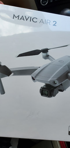 Camera Store «Roberts Camera», reviews and photos, 220 E St Clair St, Indianapolis, IN 46204, USA