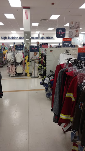 Department Store «Marshalls», reviews and photos, 351 N Frontage Rd, New London, CT 06320, USA