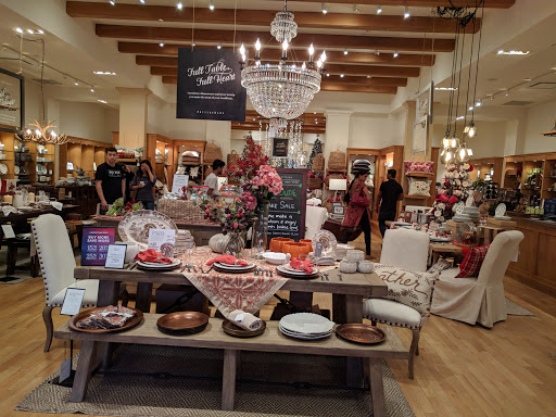 Furniture Store «Pottery Barn», reviews and photos, 10000 Research Blvd B02A, Austin, TX 78759, USA