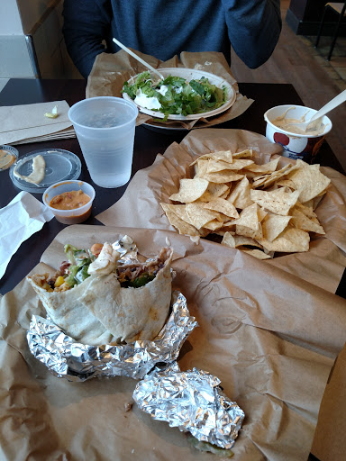 Mexican Restaurant «QDOBA Mexican Eats», reviews and photos, 1298 Promenade Pl, Eagan, MN 55121, USA