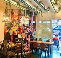 Atmosphère du Restaurant de cuisine fusion asiatique Little Baobei à Paris - n°13
