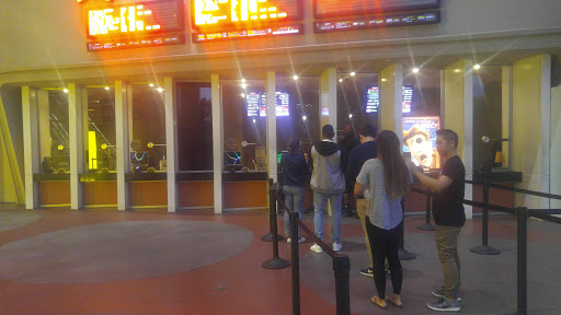 Shopping Mall «The Promenade at Howard Hughes Center», reviews and photos, 6081 Center Dr, Los Angeles, CA 90045, USA