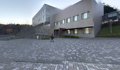関西大学高槻キャンパス図書館