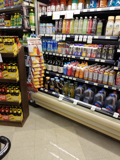 Grocery Store «Hen House #31», reviews and photos, 5800 Antioch Rd, Merriam, KS 66202, USA