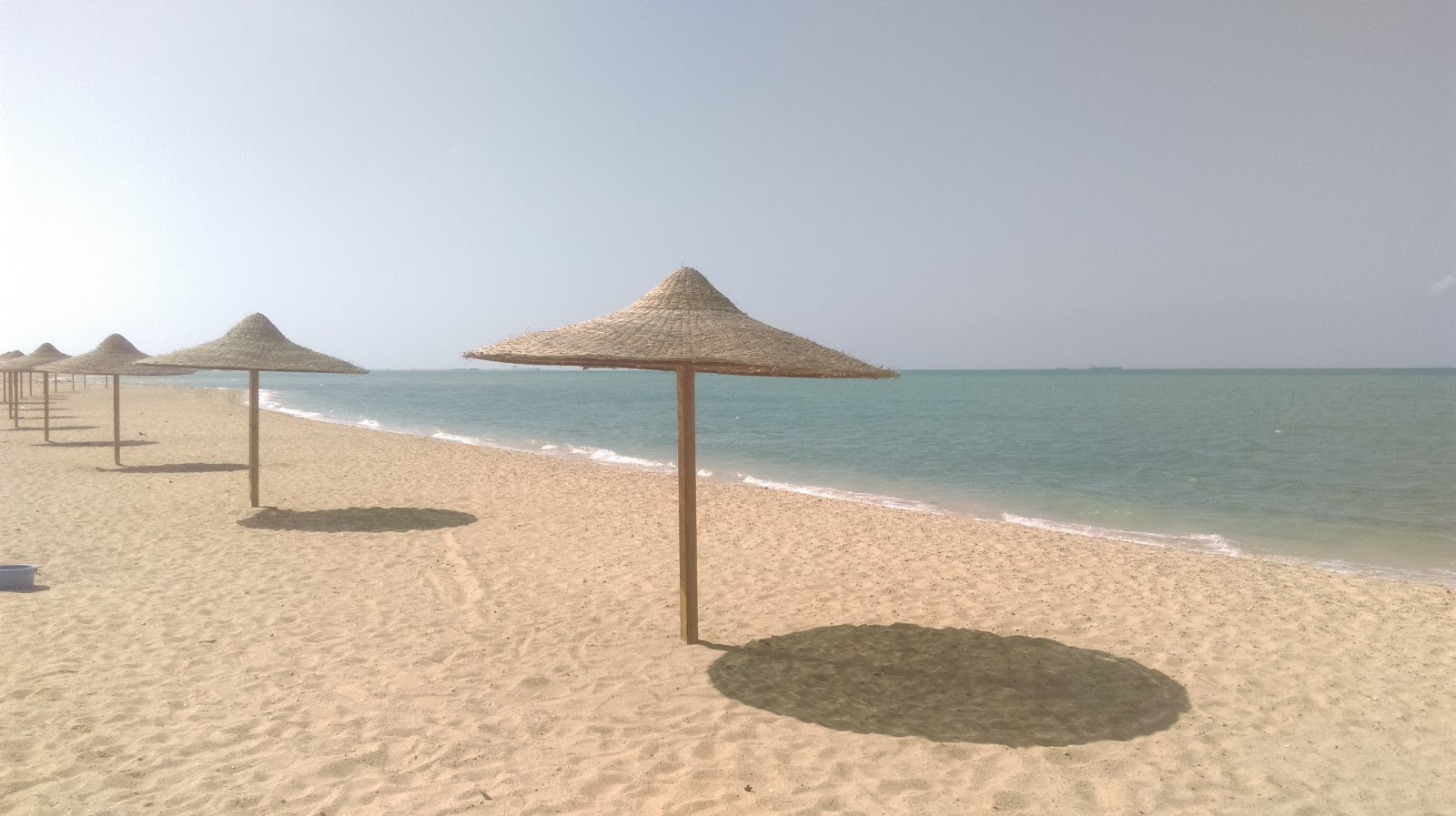Fotografija Santa Claus Resorts z svetel pesek površino