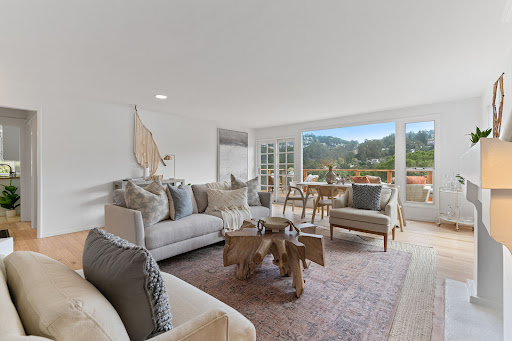 Remy Weinstein - REALTOR image